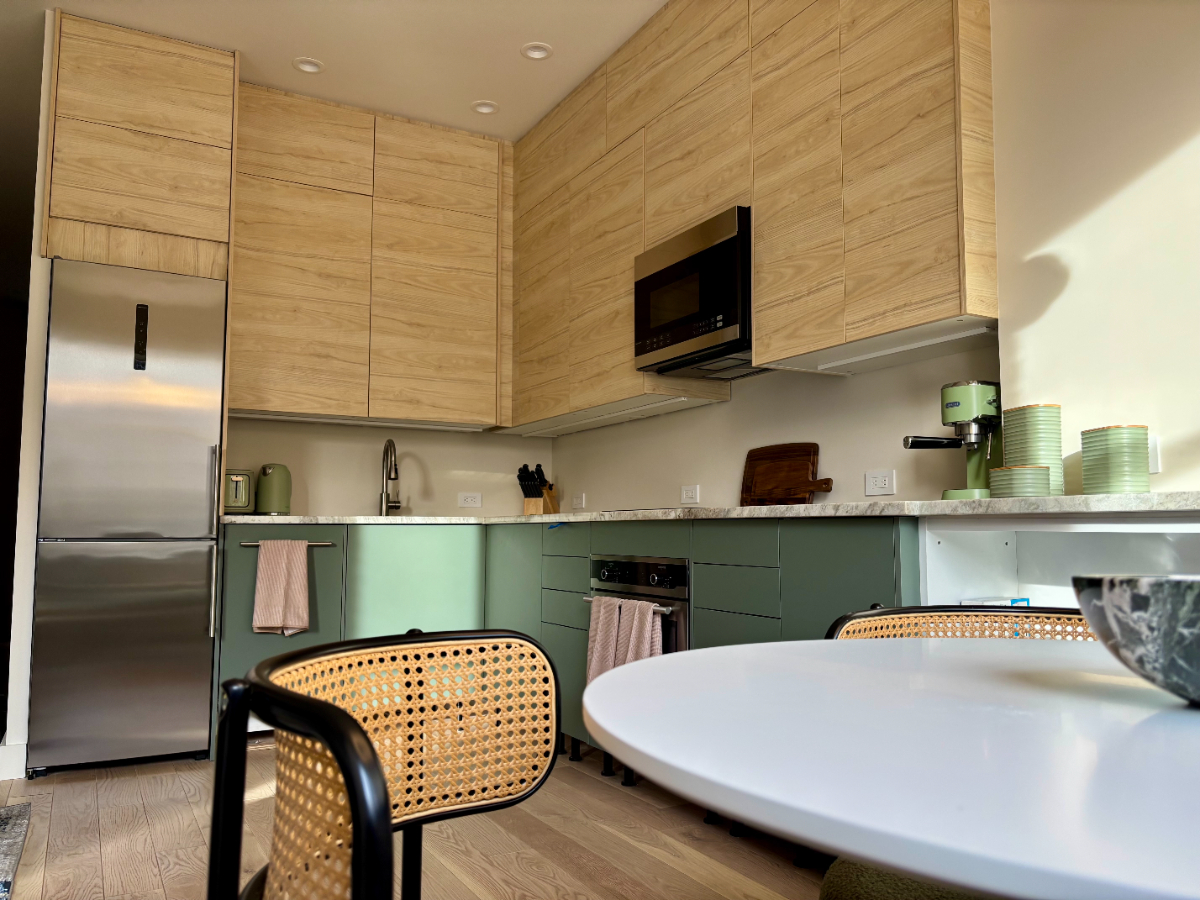 Luxury Modern Retreat in Dupont - Photo 6