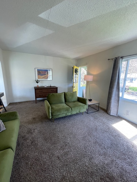 2 Bedroom Flat in Great Location - Photo 6