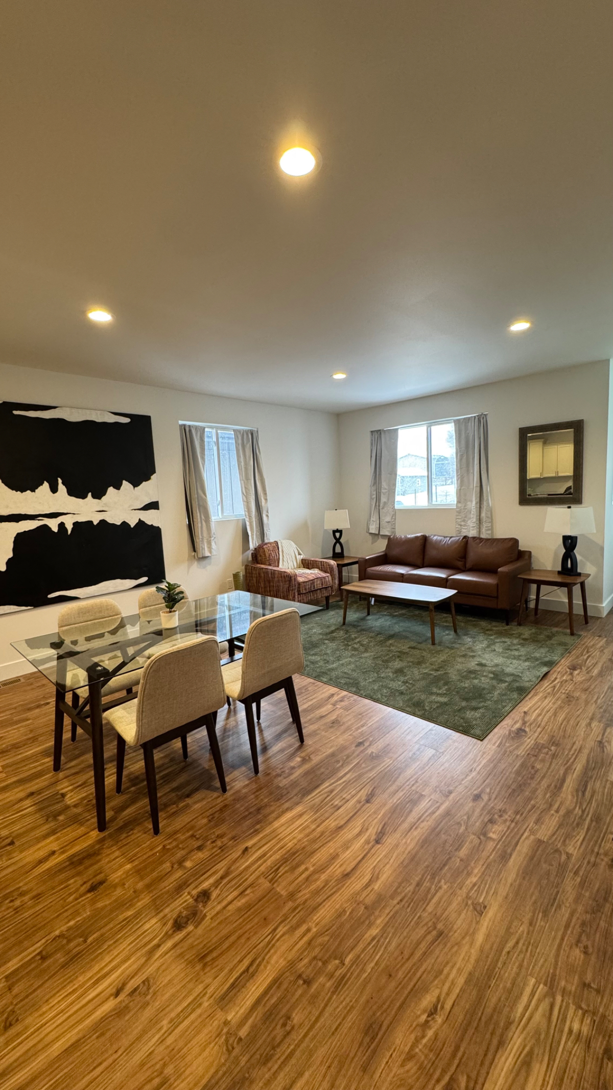 Modern Chic, New Build - Photo 6