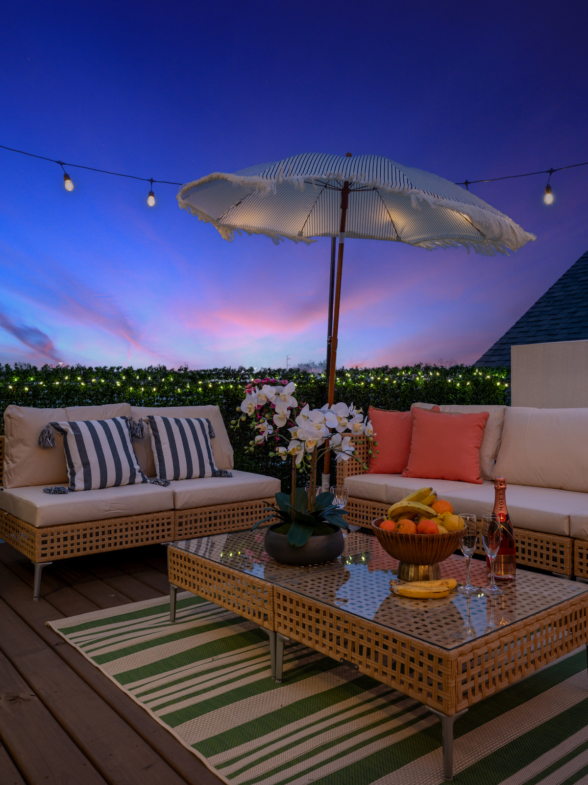 Vibrant Luxury Retreat 4 - Story Haven w/ Rooftop - Photo 5
