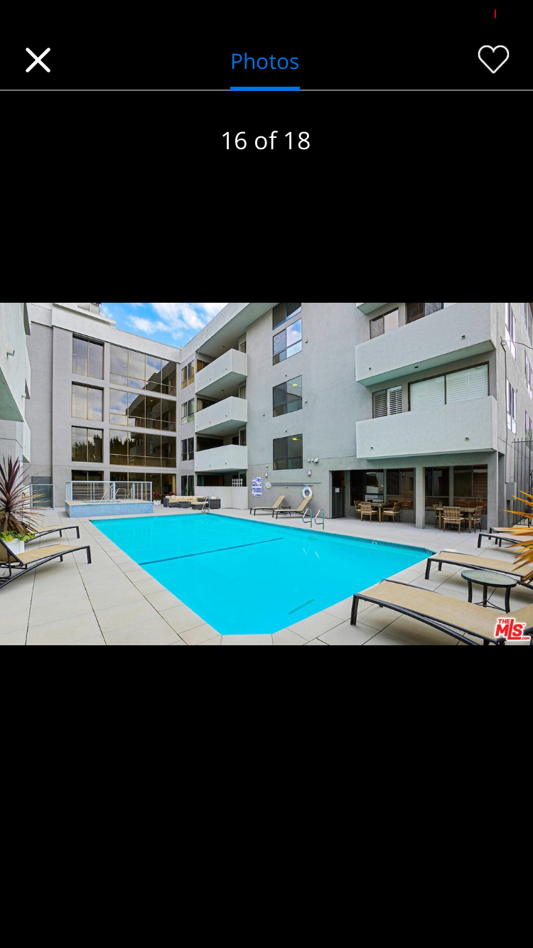 Luxury Condo in the best location- Brentwood - Photo 2