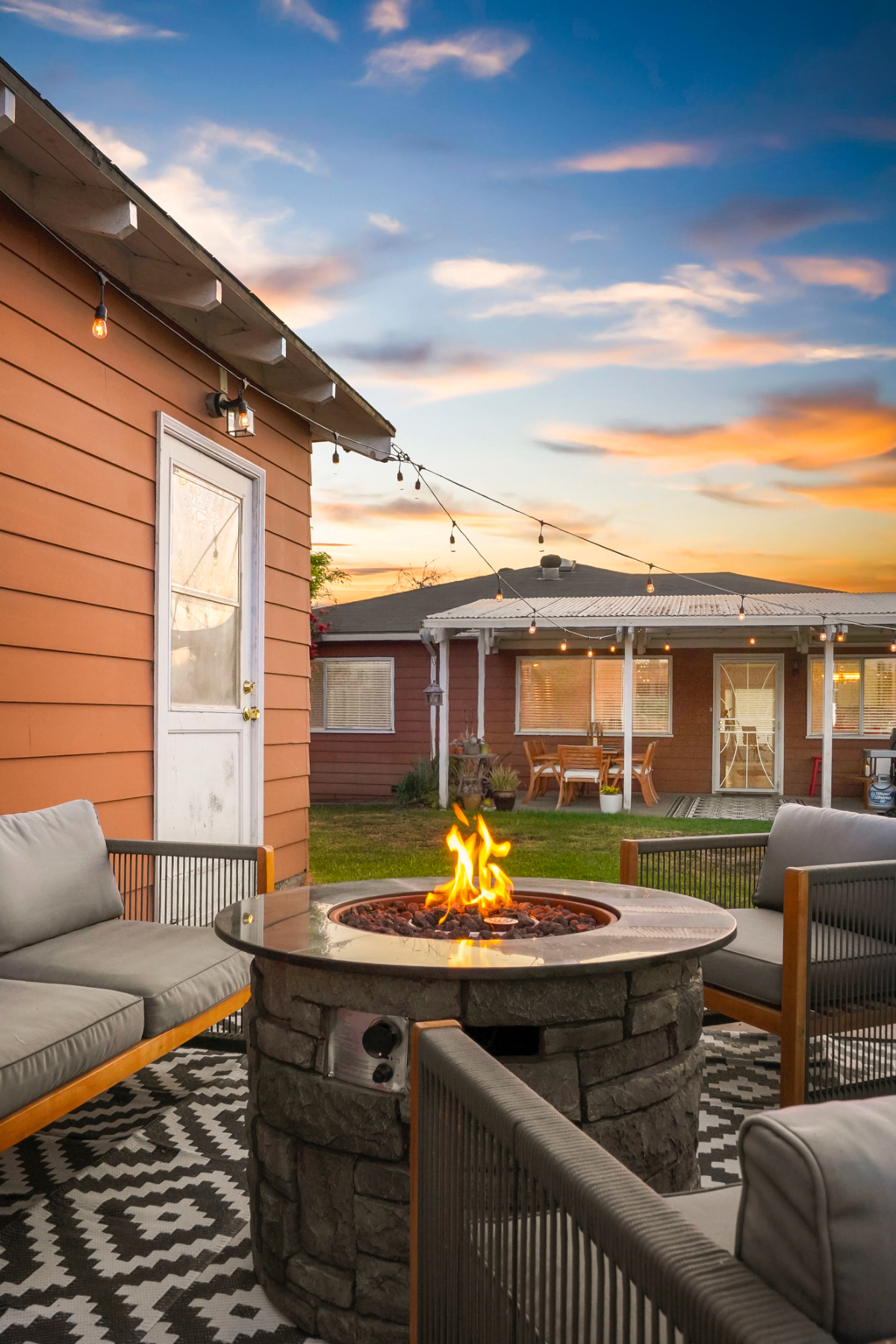 Mission Bay 3 Bedroom House With Yard - Photo 4