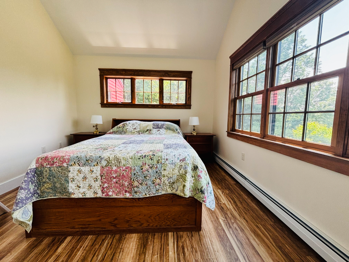 Safe & Secure, Stylish & Comfortable Sanctuary, Close to highway - Photo 8