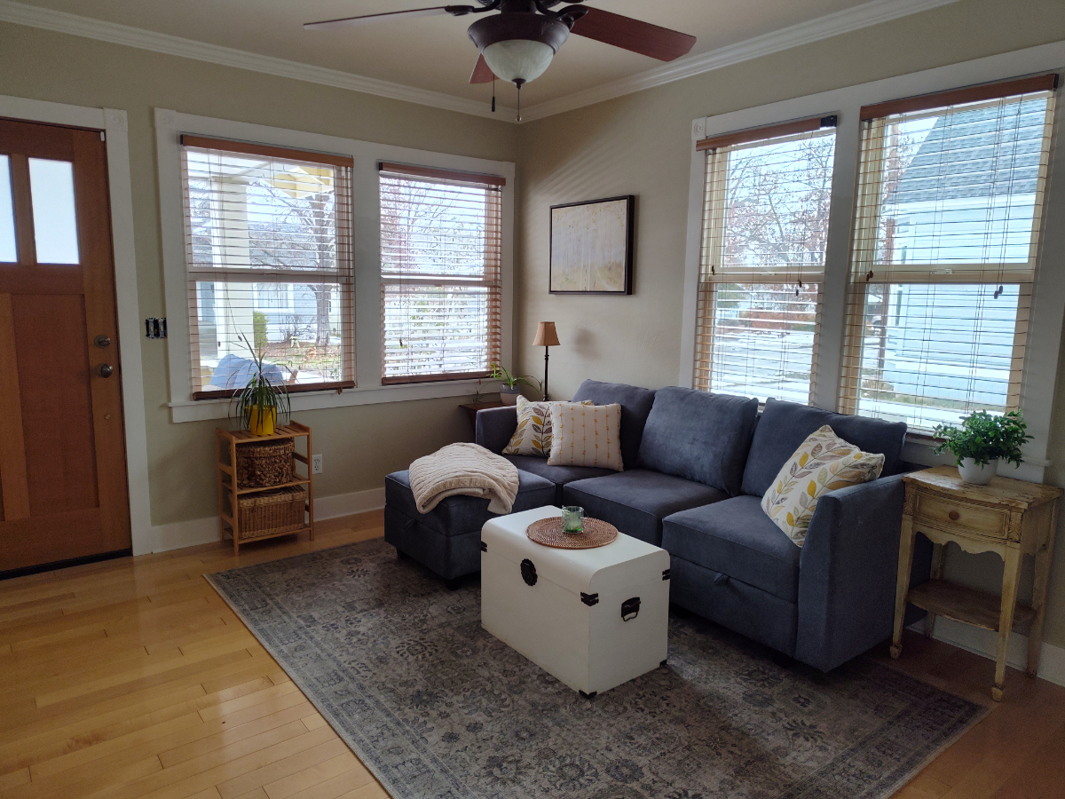 1 bedroom 1 bath Duplex - Photo 1
