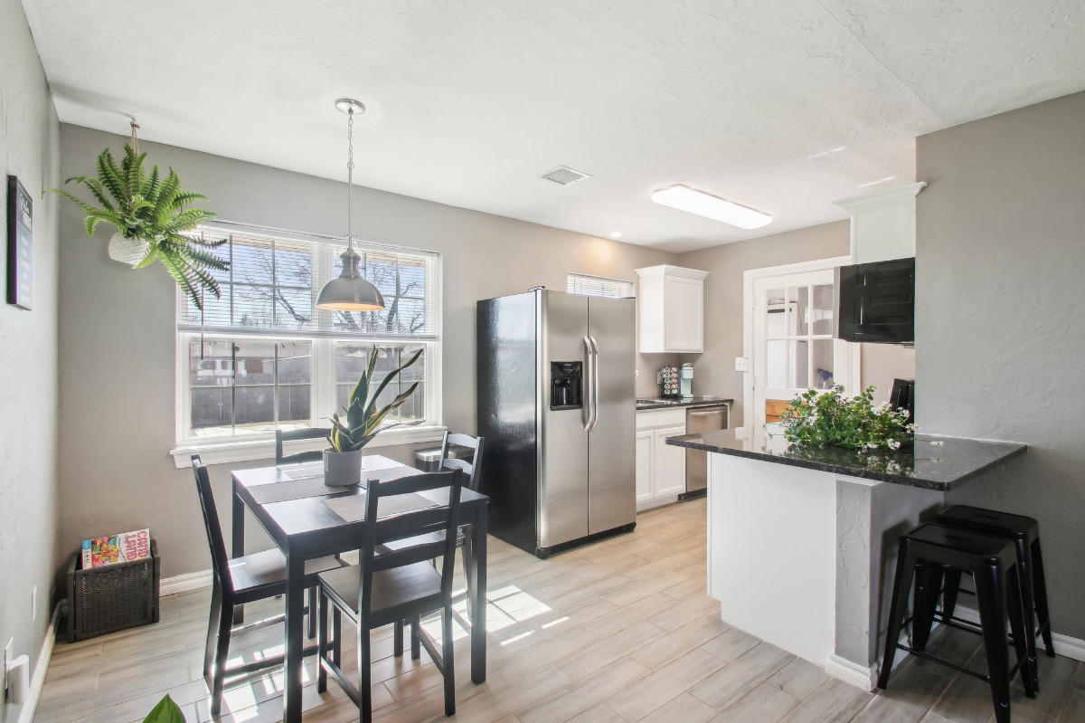 Remodeled 3BR/ 2BA home in the Heart of Moore - Photo 2