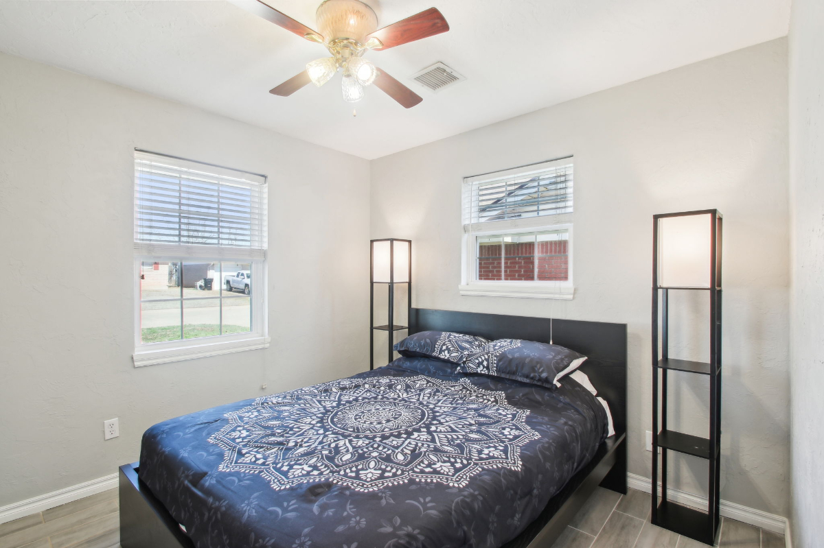 Remodeled 3BR/ 2BA home in the Heart of Moore - Photo 4