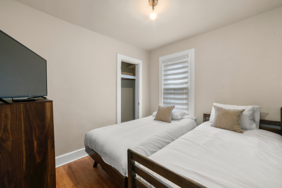 Cozy Private Bedroom with Off Street Parking - Photo 9