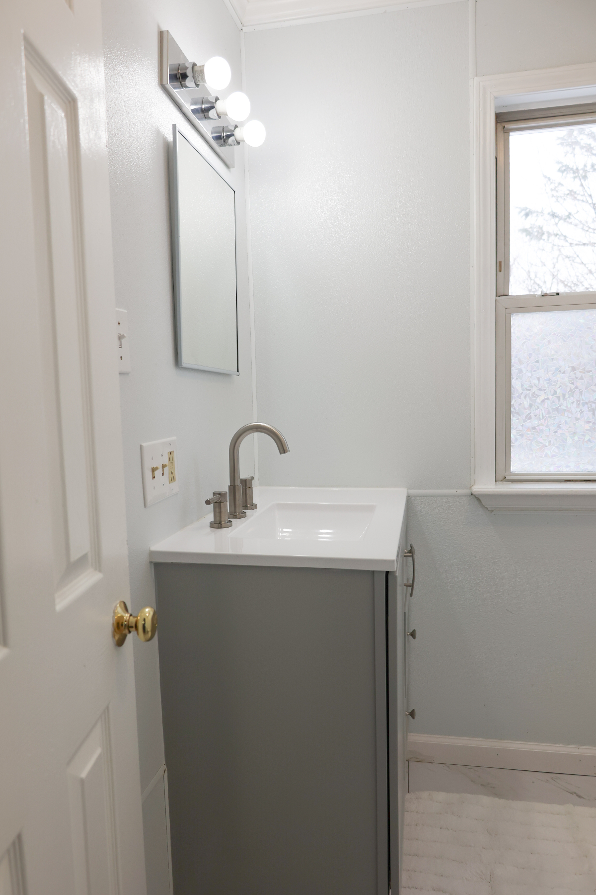 Cozy Private Bedroom with Off Street Parking - Photo 12