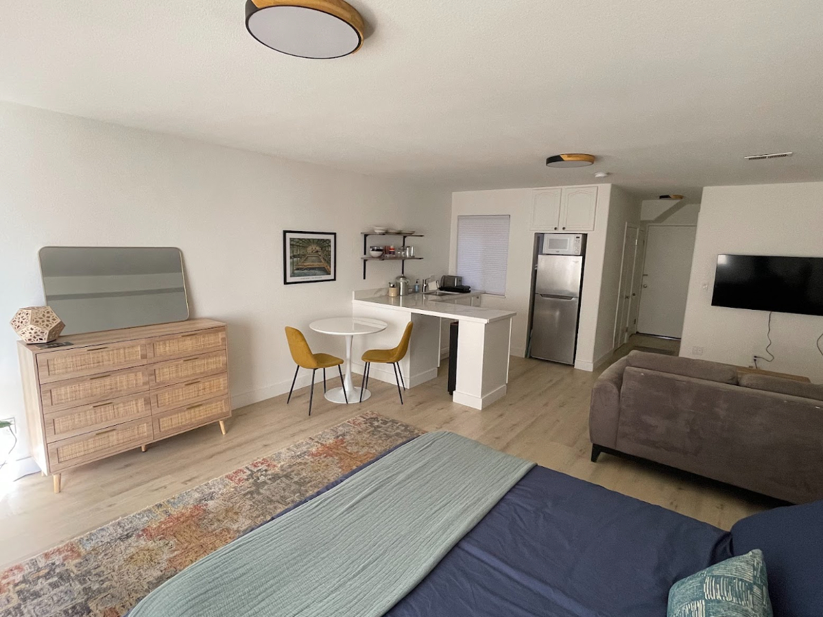 Cozy Richmond District Studio - Photo 2