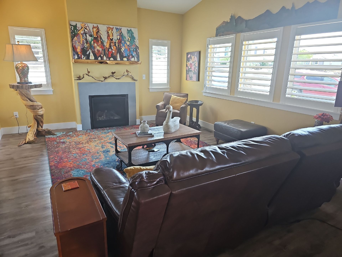Beautiful New Home - Photo 4