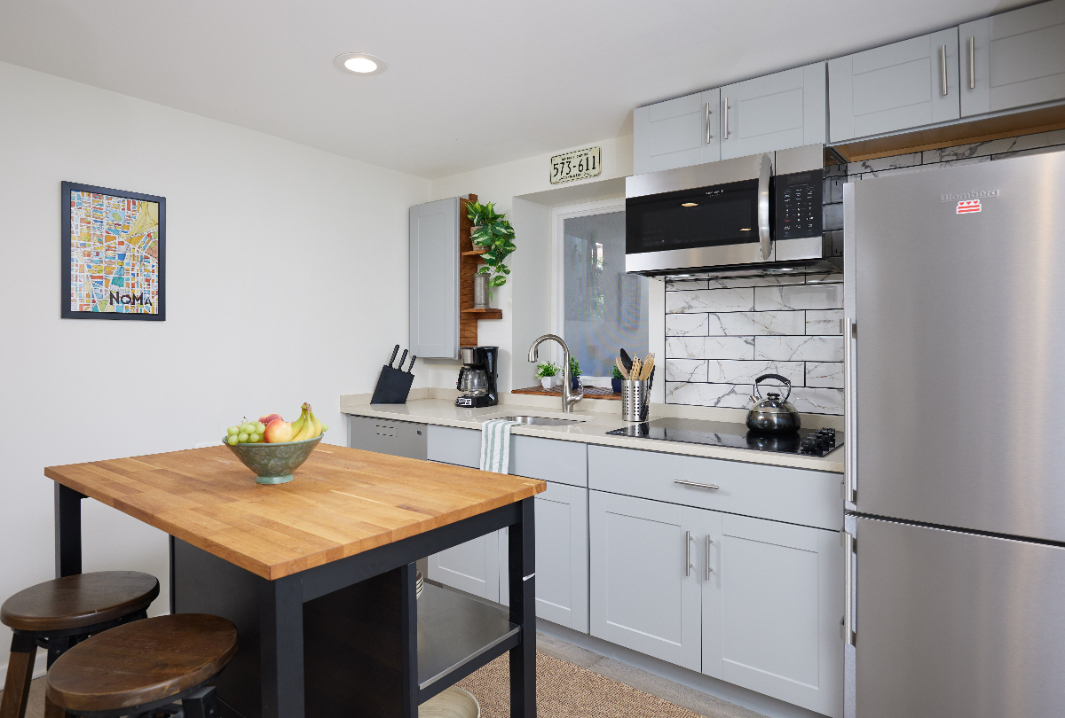 Eckington Fully Furnished Modern One-Bedroom (Available Mid-July 2026) for 3 to 9 Month Lease - Photo 4