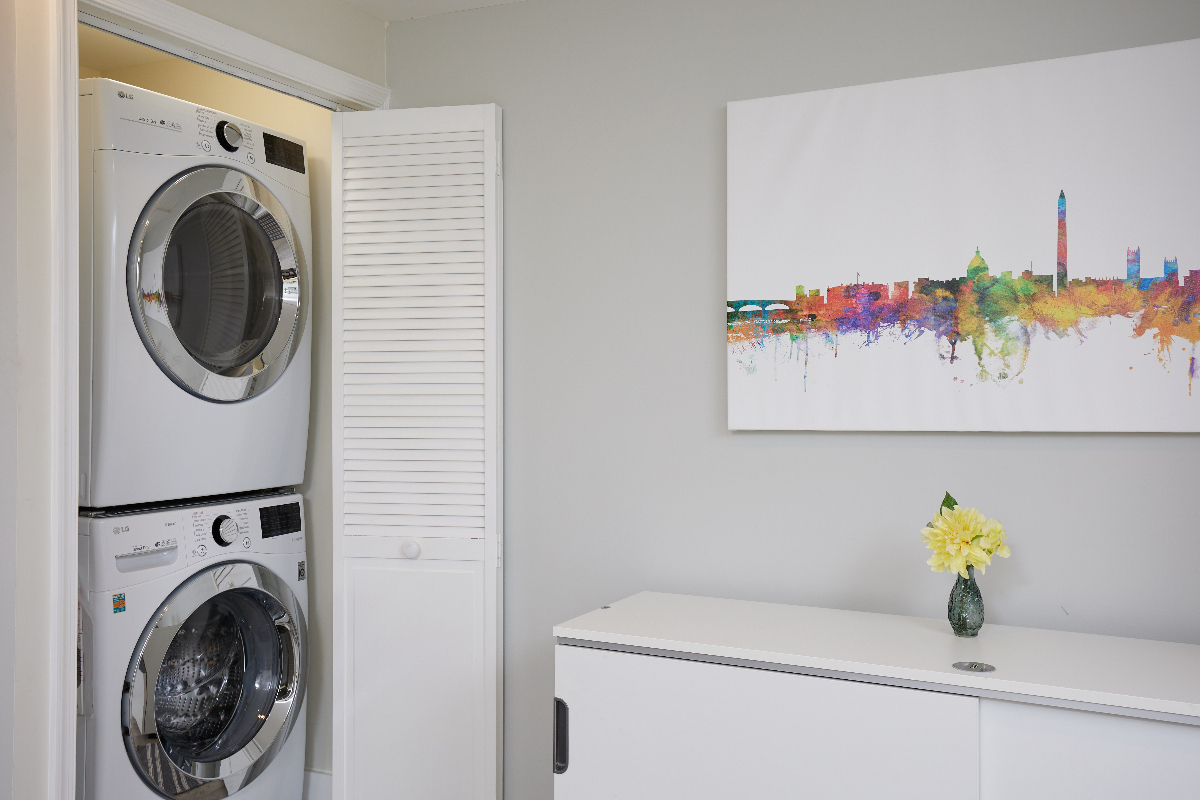 Eckington Fully Furnished Modern One-Bedroom (Available Mid-July 2026) for 3 to 9 Month Lease - Photo 6