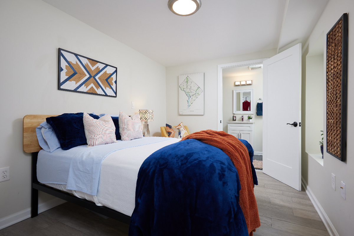 Eckington Fully Furnished Modern One-Bedroom (Available Mid-July 2026) for 3 to 9 Month Lease - Photo 9