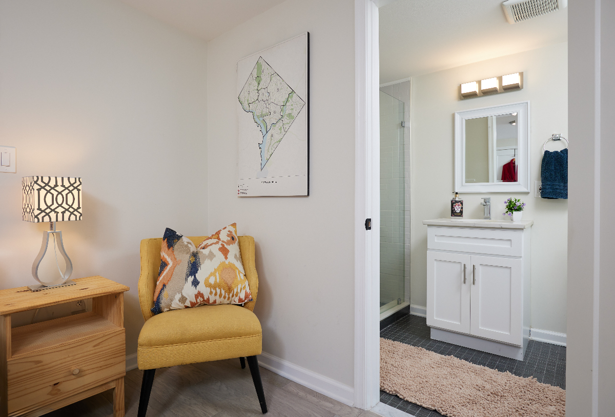 Eckington Fully Furnished Modern One-Bedroom (Available Mid-July 2026) for 3 to 9 Month Lease - Photo 10