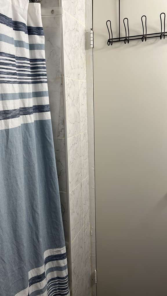 Cozy apartment near Public transportation - Photo 6