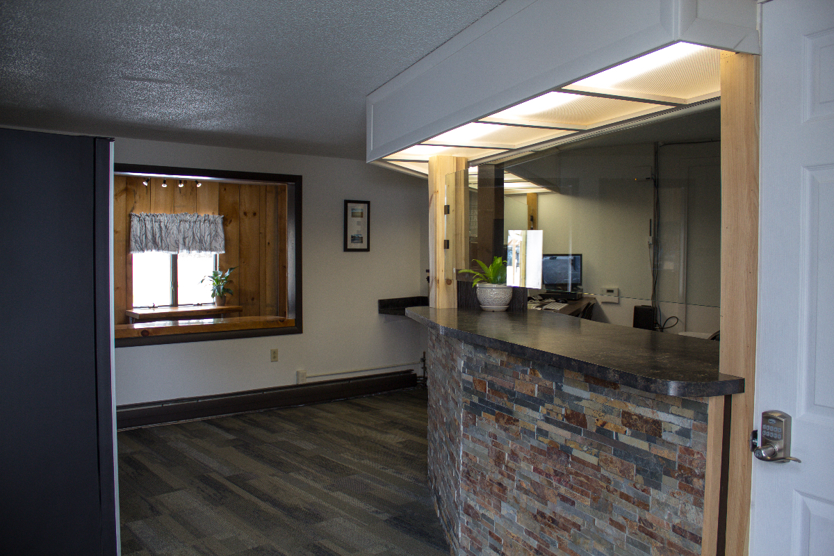 The Lodge at Great Falls - Photo 2
