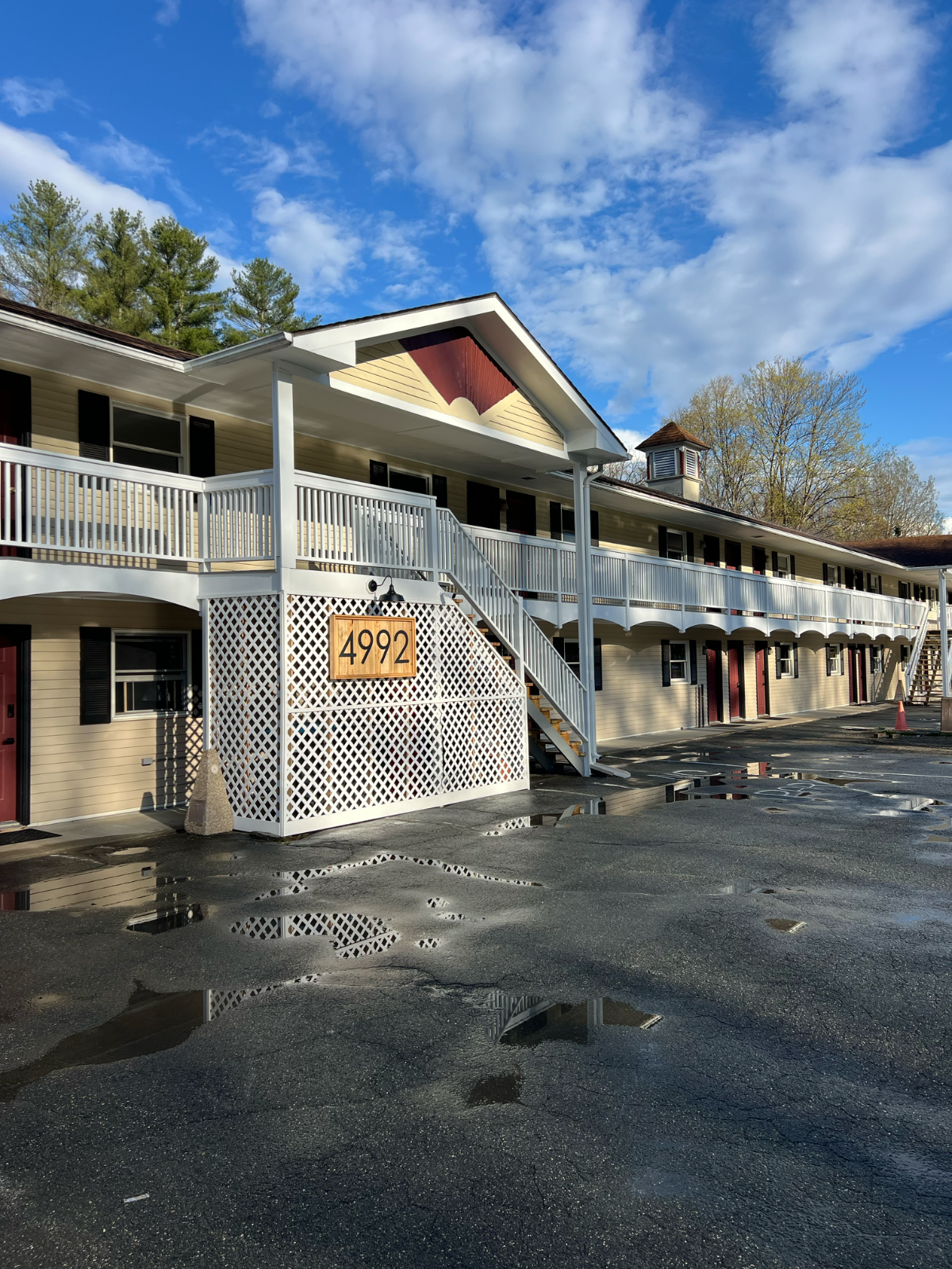 The Lodge at Great Falls - Photo 1