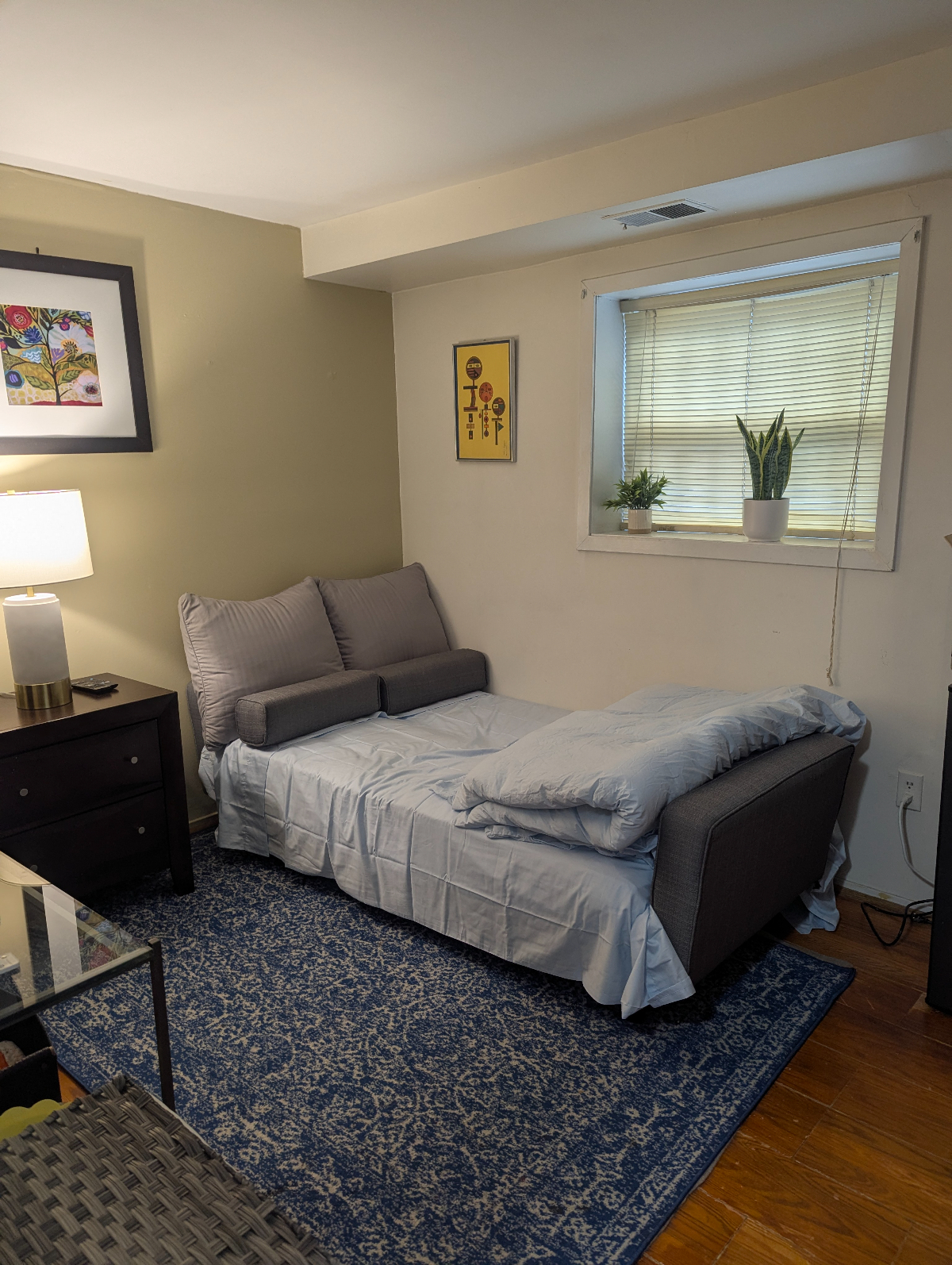 Cozy Room with Private Bathroom and Modern Amenities In Central Location - Photo 2
