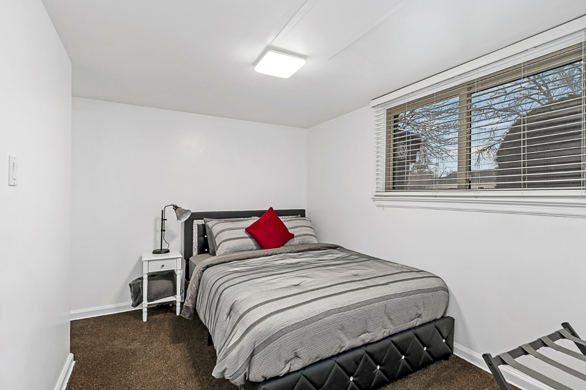 Modern Hassle free living in the Avenues - Photo 6