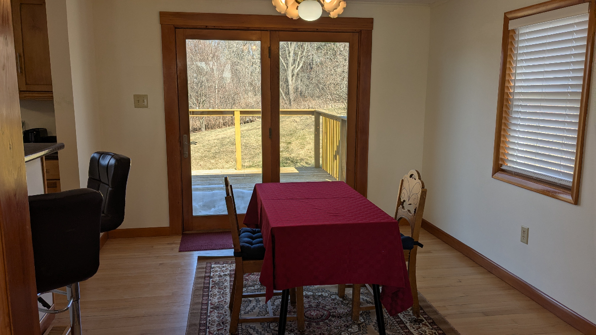 Retreat near Middlebury - Photo 2