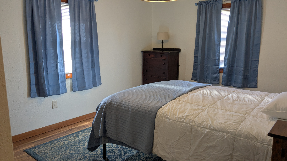 Retreat near Middlebury - Photo 8