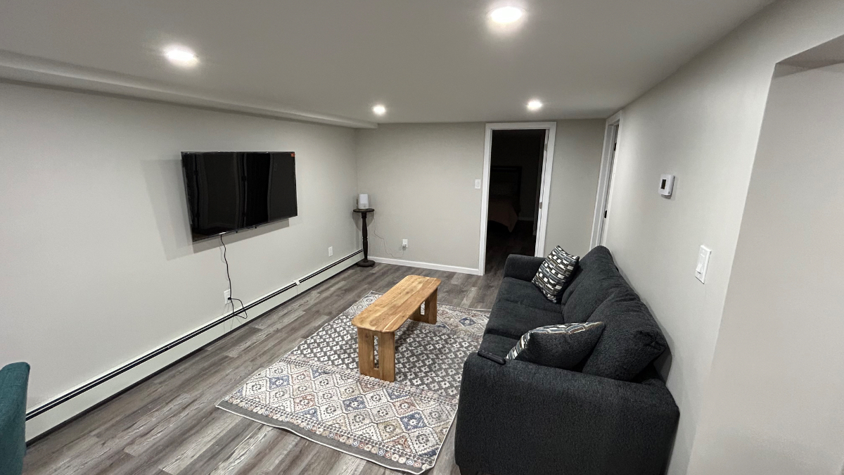 Available May 3, 2027 - NEW 1 Bed 1 Bath CLOSE to Hospitals & Downtown Bay Shore - Photo 8