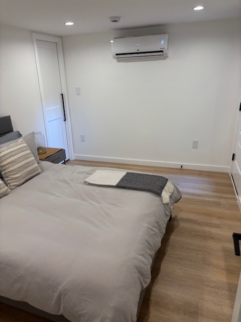 Modern 2 Bedrooms and 2 Bath Apartment - Photo 7