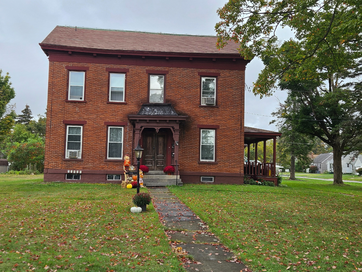 The Weaver House, Guest Suite- 2BR,1 Bath, 2nd... - Photo 1