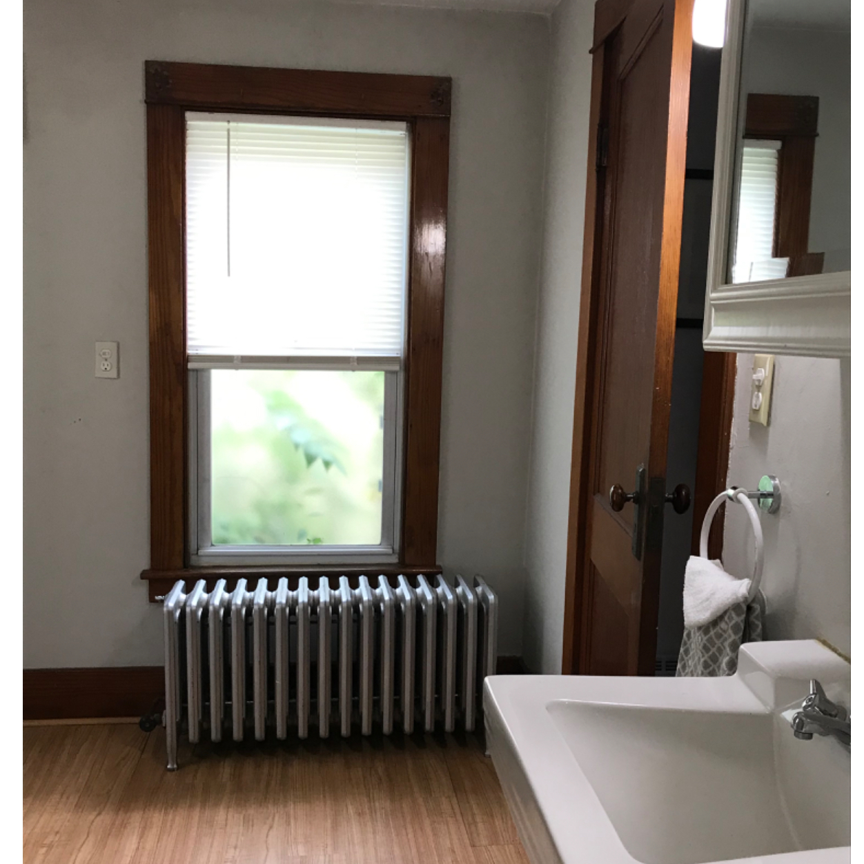 One-bedroom apartment in-town - Photo 8