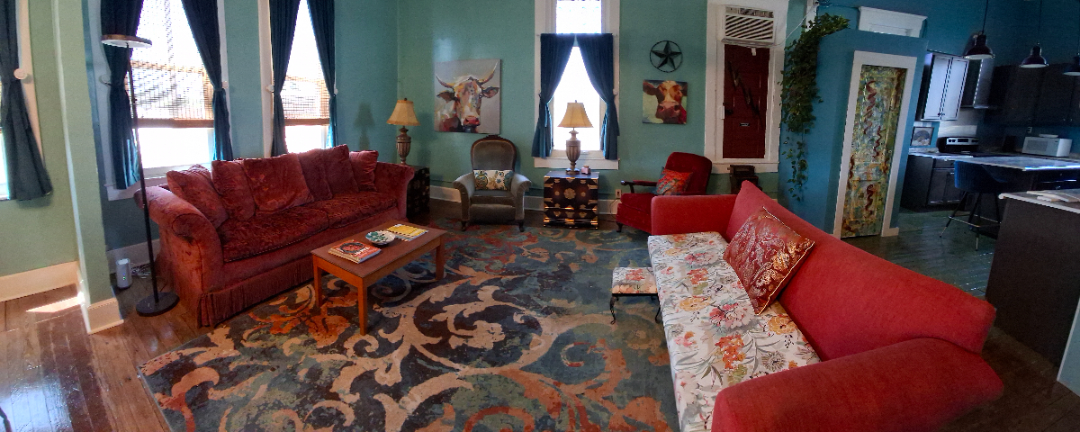 Elegant 2 bedroom Loft Downtown Marlin, Texas - Photo 3