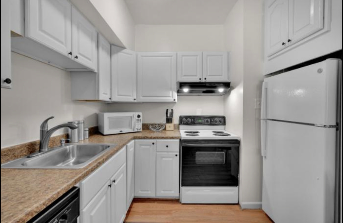 Fully Furnished Convenience and Comfort in Downtown DC - Photo 5