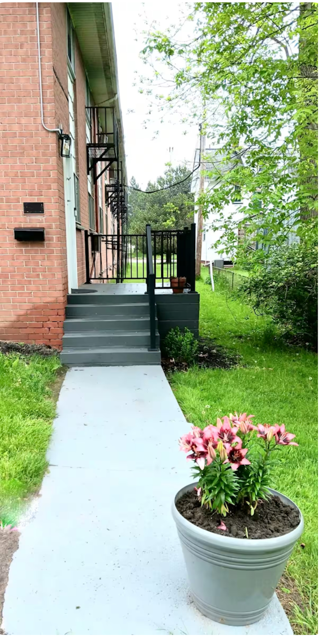 Convenience,, comfort, location - Photo 12