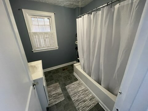 Huntington Home - Photo 3