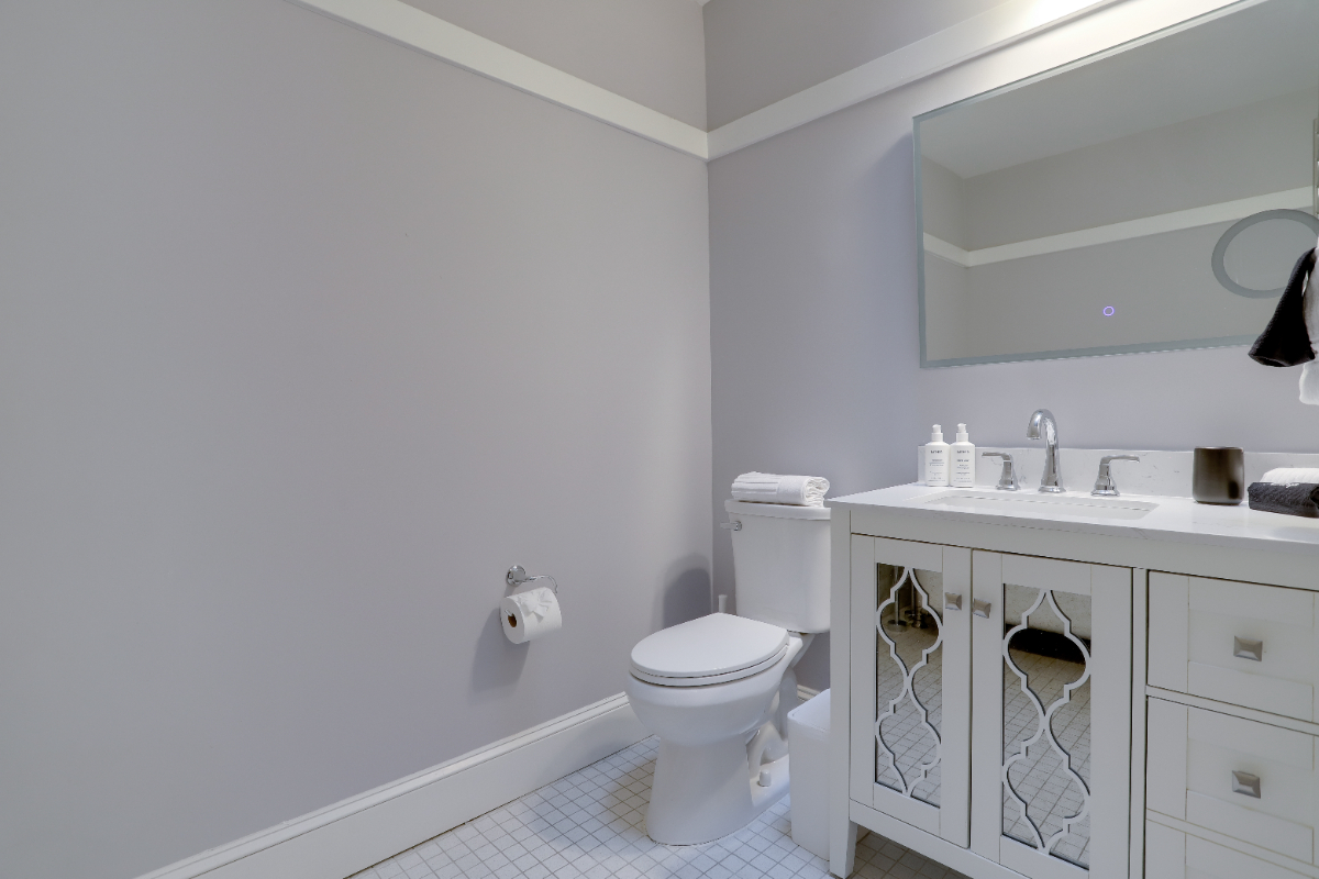 Sojourn Studio Modern Charm in Dupont - Photo 3