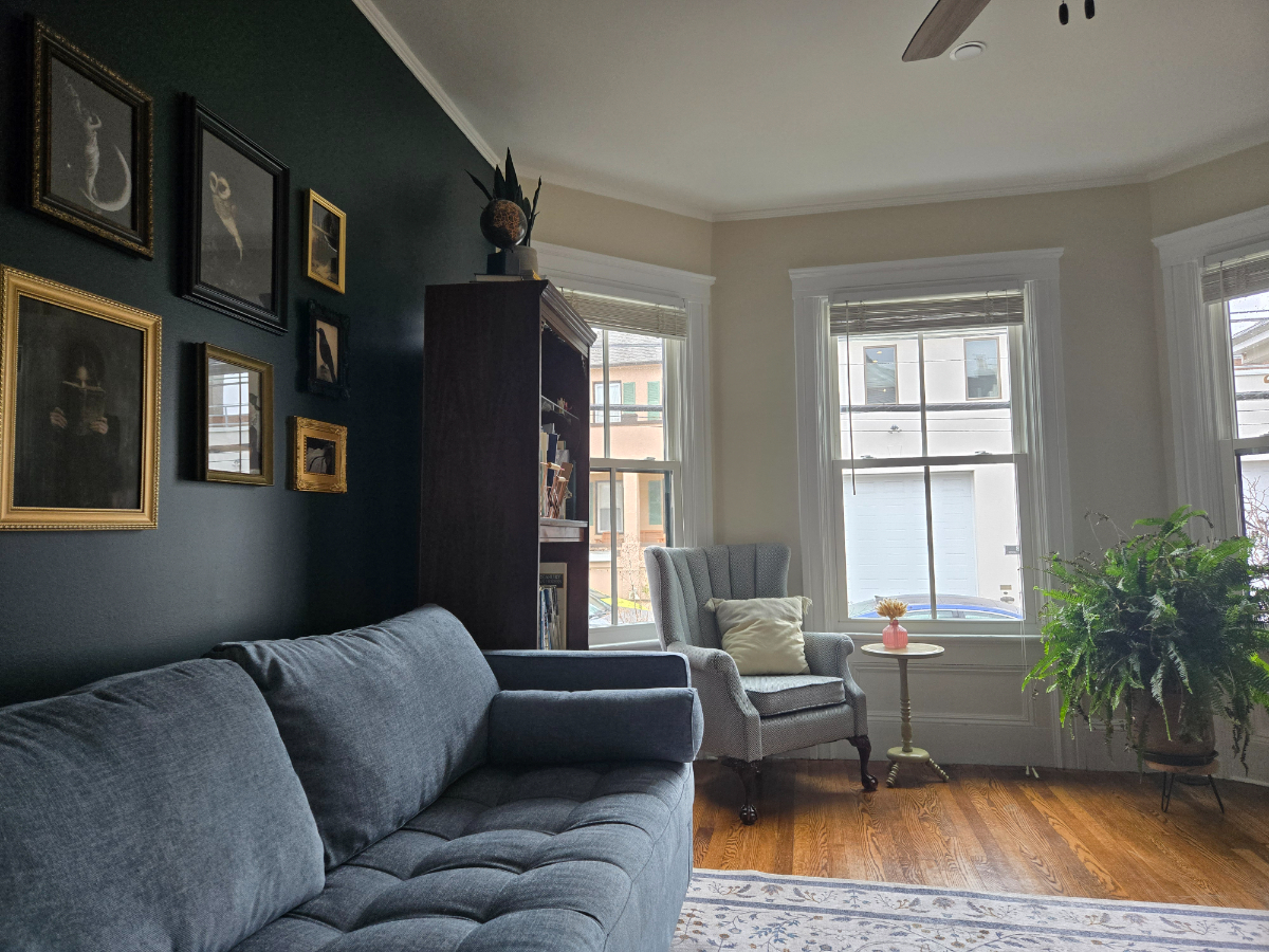 Two-bedroom apt in heart of Sleepy Hollow - Photo 2