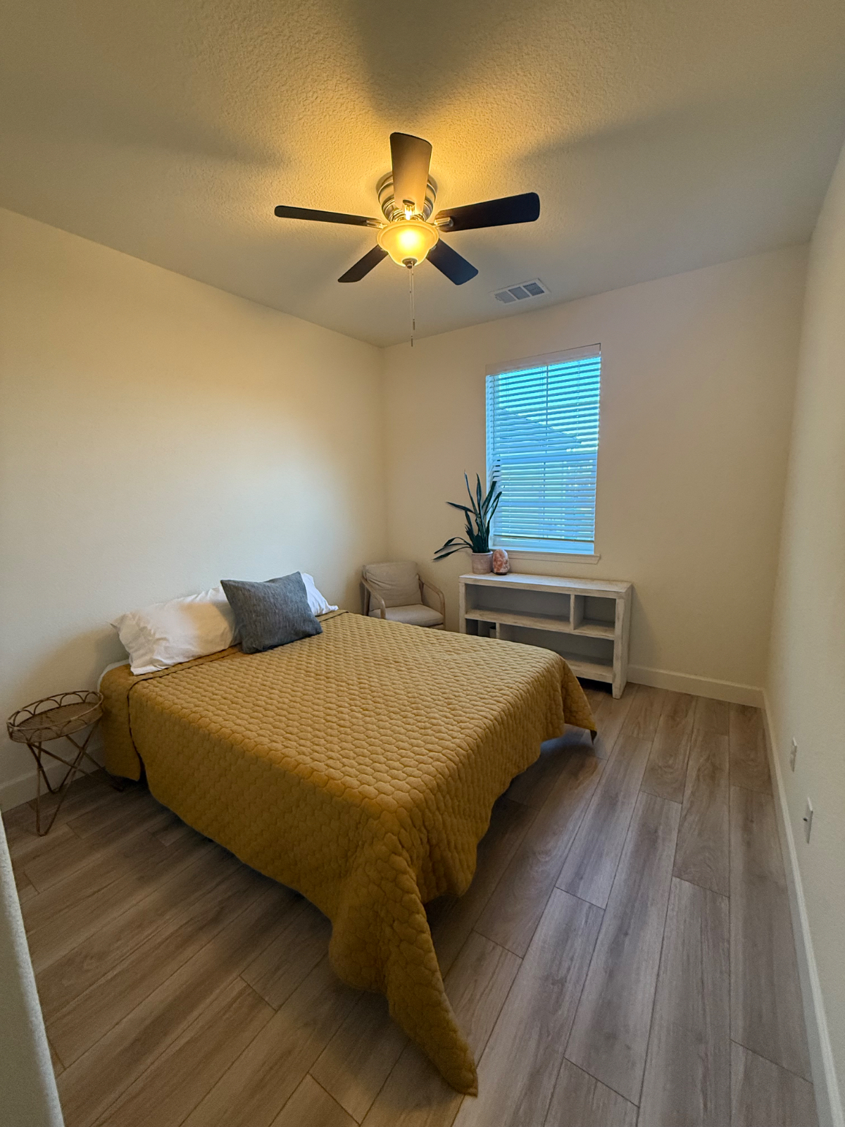 South Reno - Photo 3