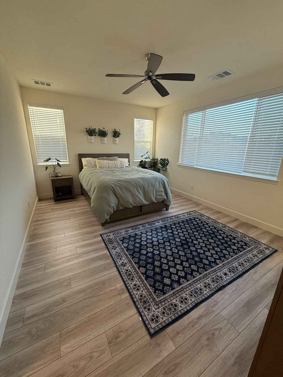 South Reno - Photo 6