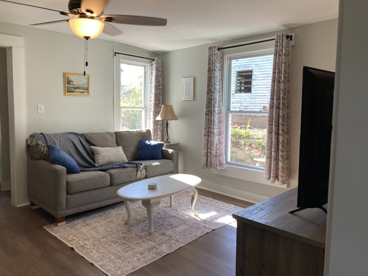Private Unit A - Duplex in the heart of Lynchburg