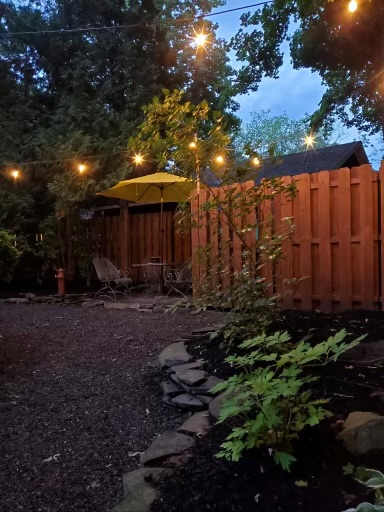 Private Woodstock Retreat - Walk to Town - Hot Tub - Photo 4