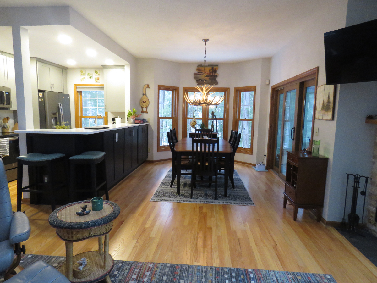 Green Harbour- Lake George Not Available for Summer Rental June-August - Photo 3