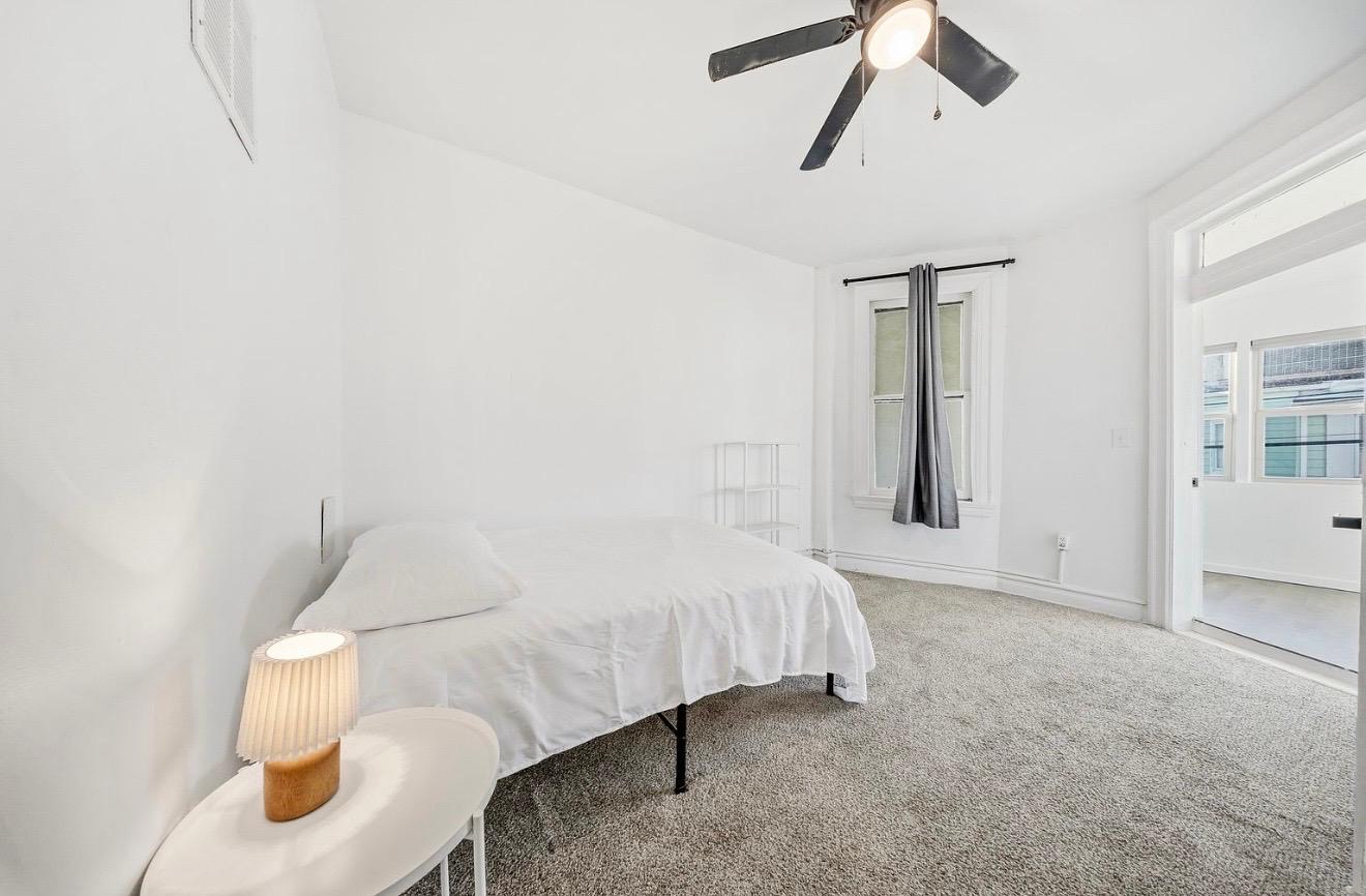 Private room and bath in Columbia Heights - Photo 12