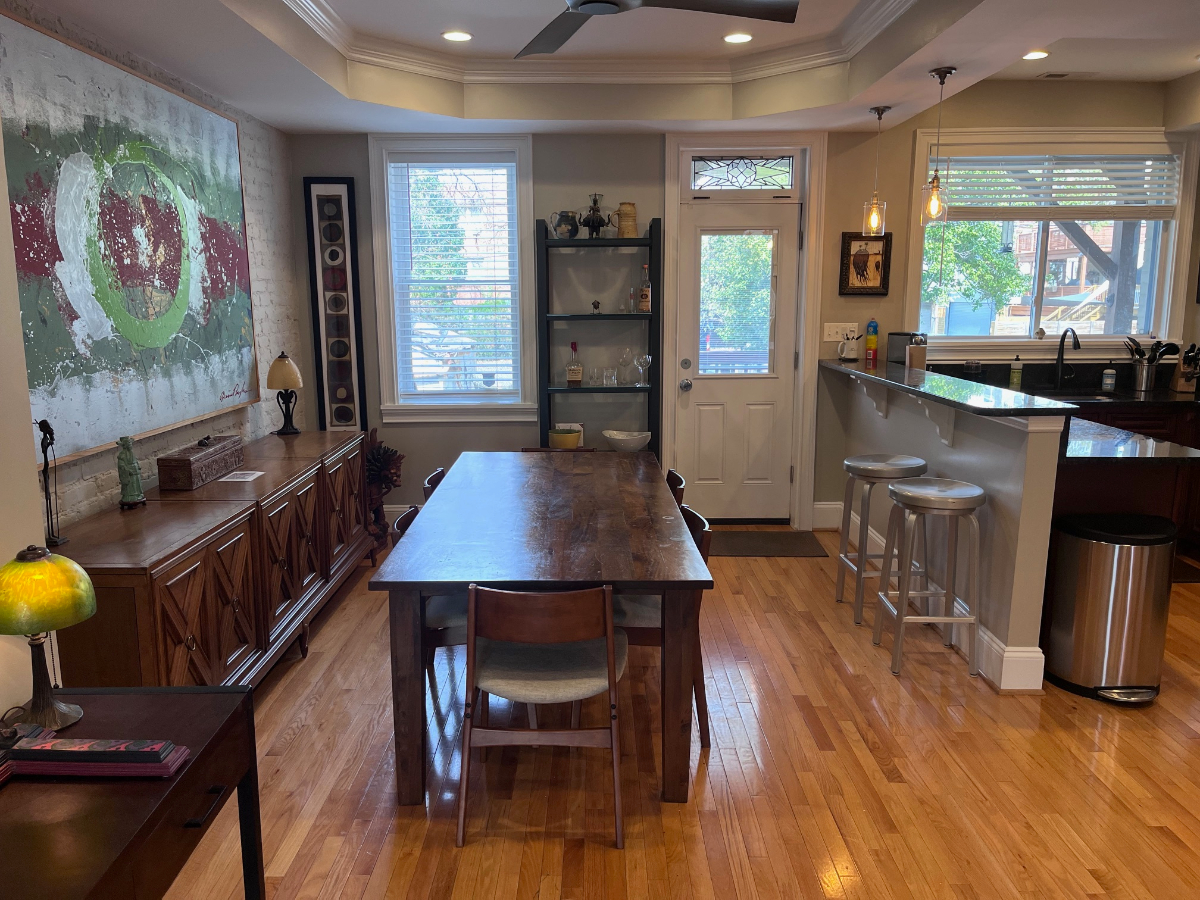 Beautiful Two Bedroom Row House in Washington DC - Photo 7