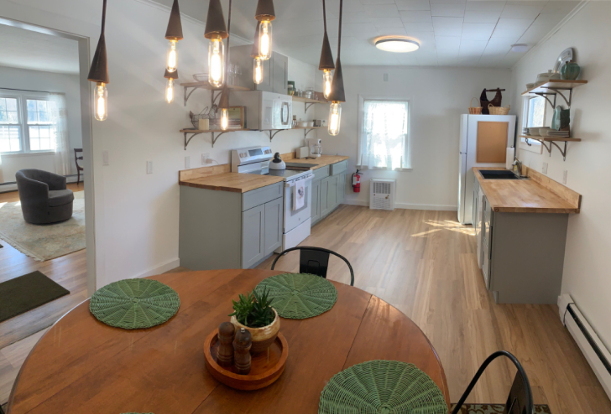 Renovated Two-Bedroom Home w/ New Kitchen, Garage, Yard and Views - Near Village Center - Photo 2