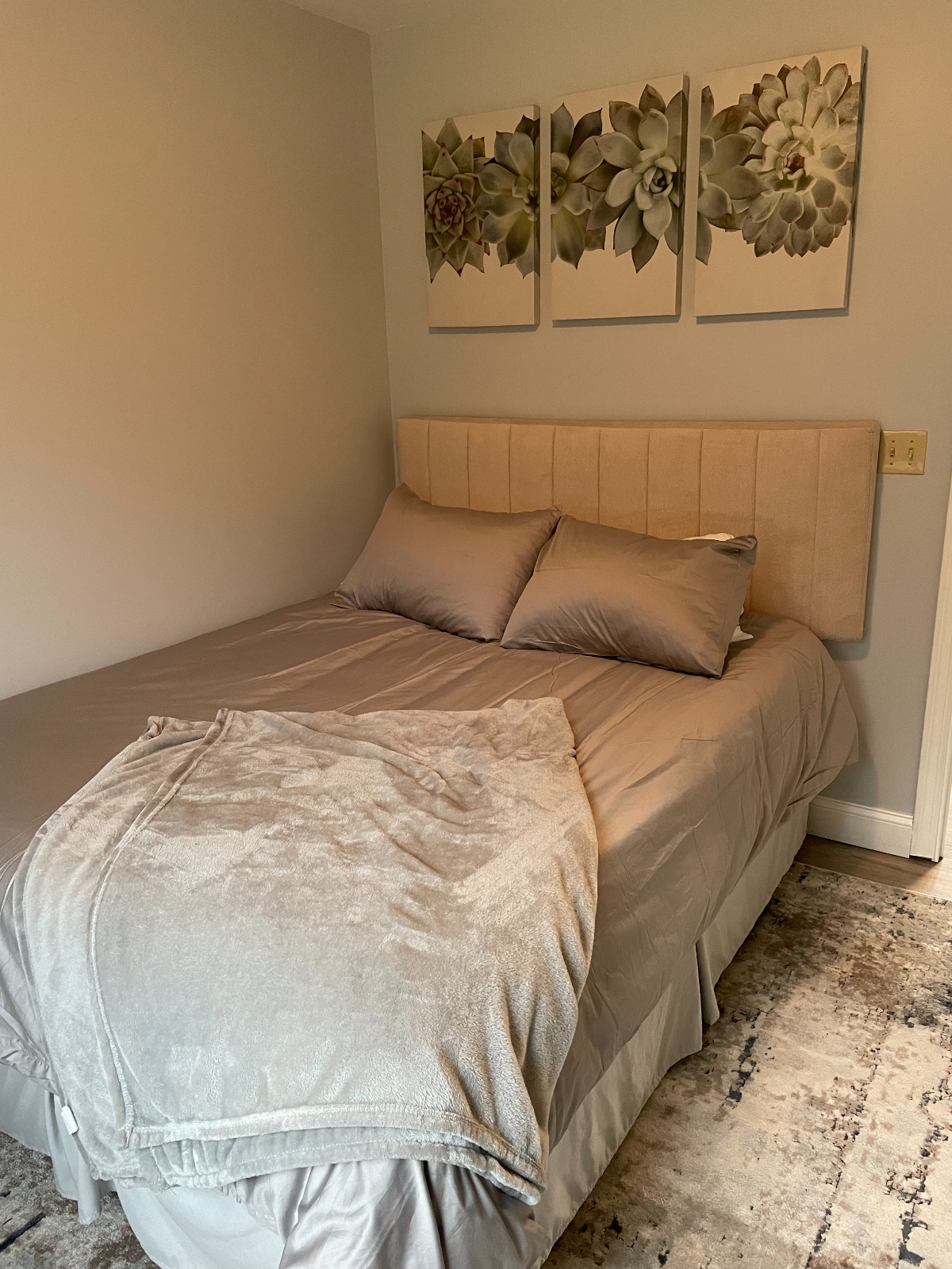 Newly Renovated Quiet Private Comfortable 1Bed/1Bath Apartment, Separate Entrance - Photo 7