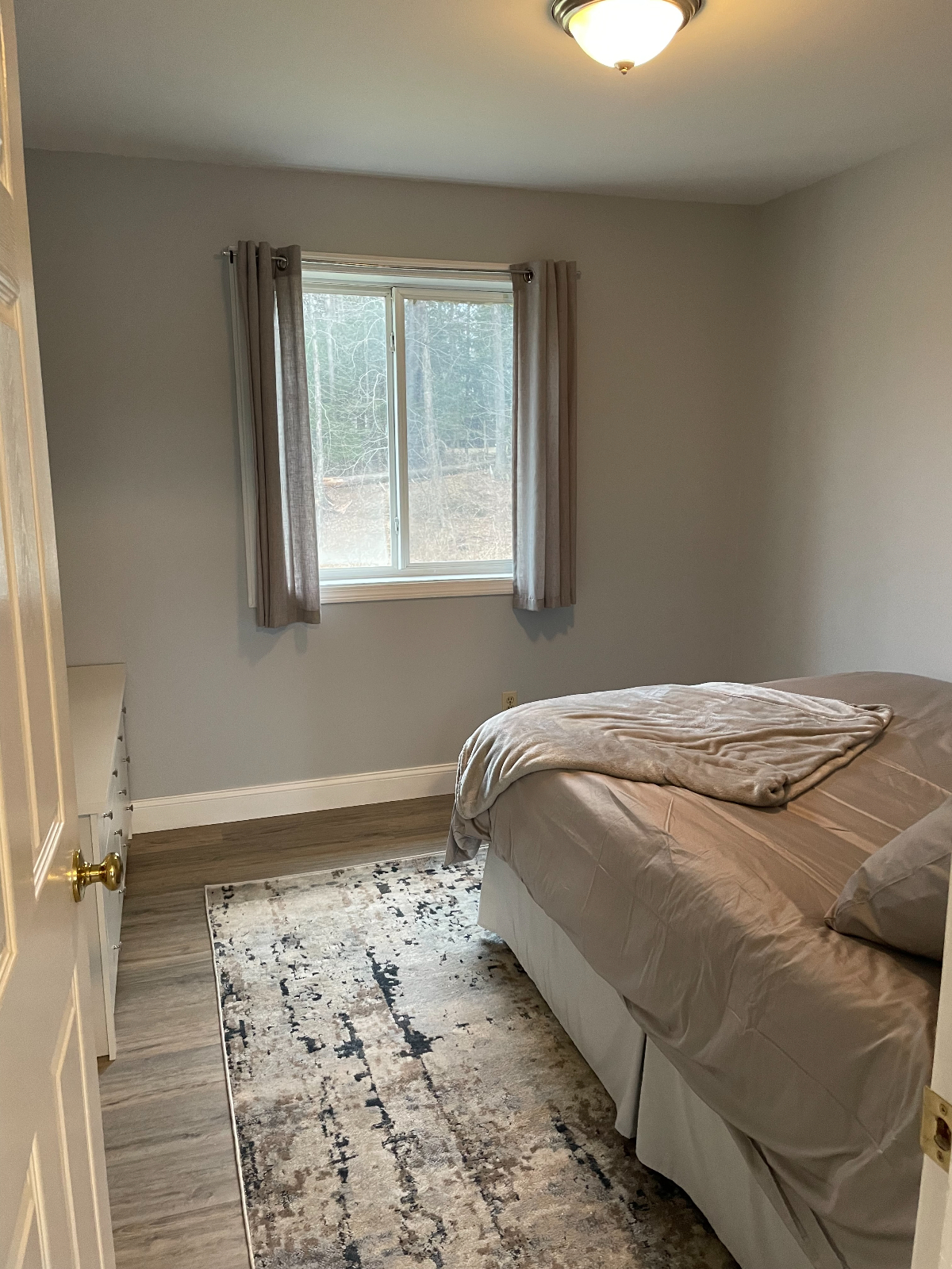 Newly Renovated Quiet Private Comfortable 1Bed/1Bath Apartment, Separate Entrance - Photo 8
