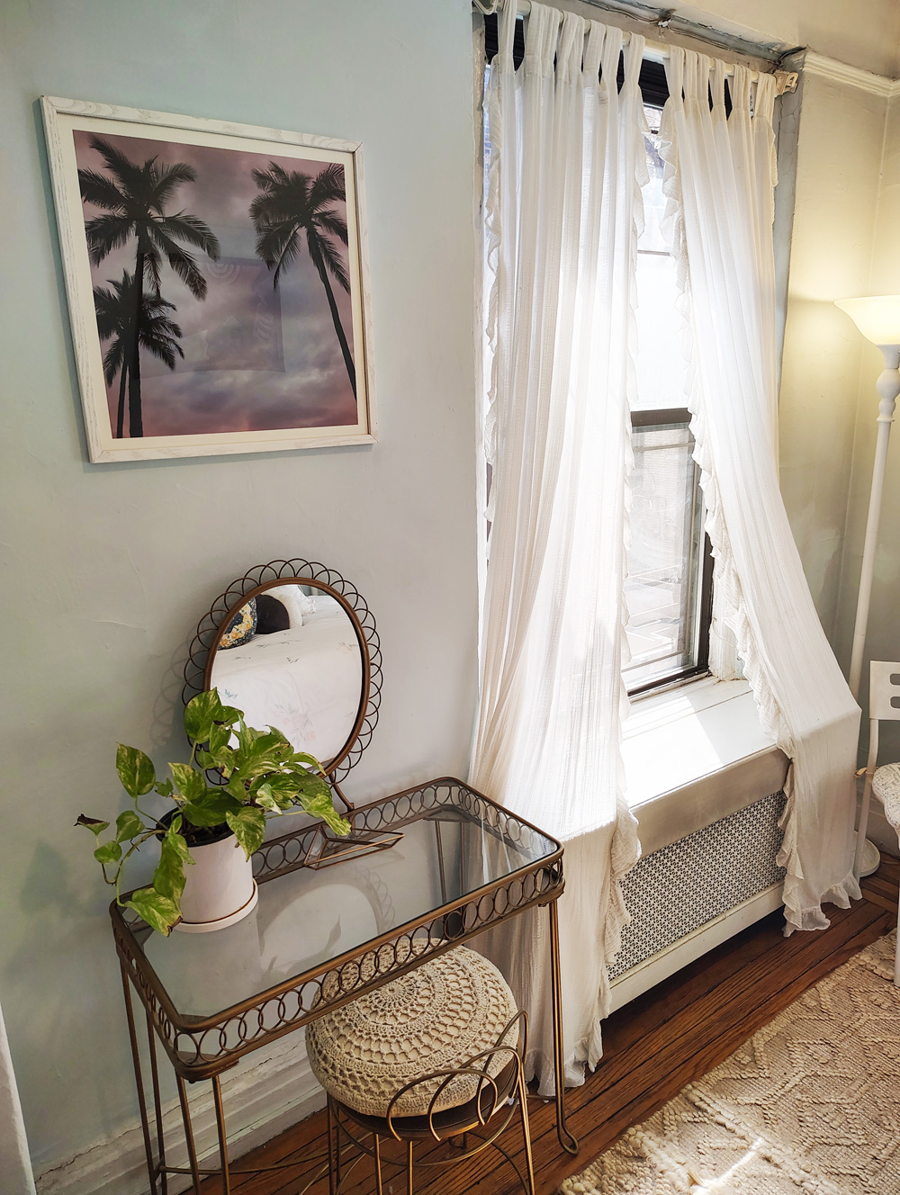 Inviting Upper East Side (Carnegie Hill) Room Near Central Park and Museums. With in-room Mini Fridg - Photo 2