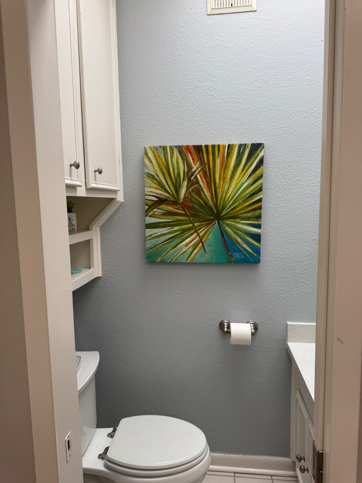Beautiful Relaxing Secure Townhome close to hospitals - Photo 4