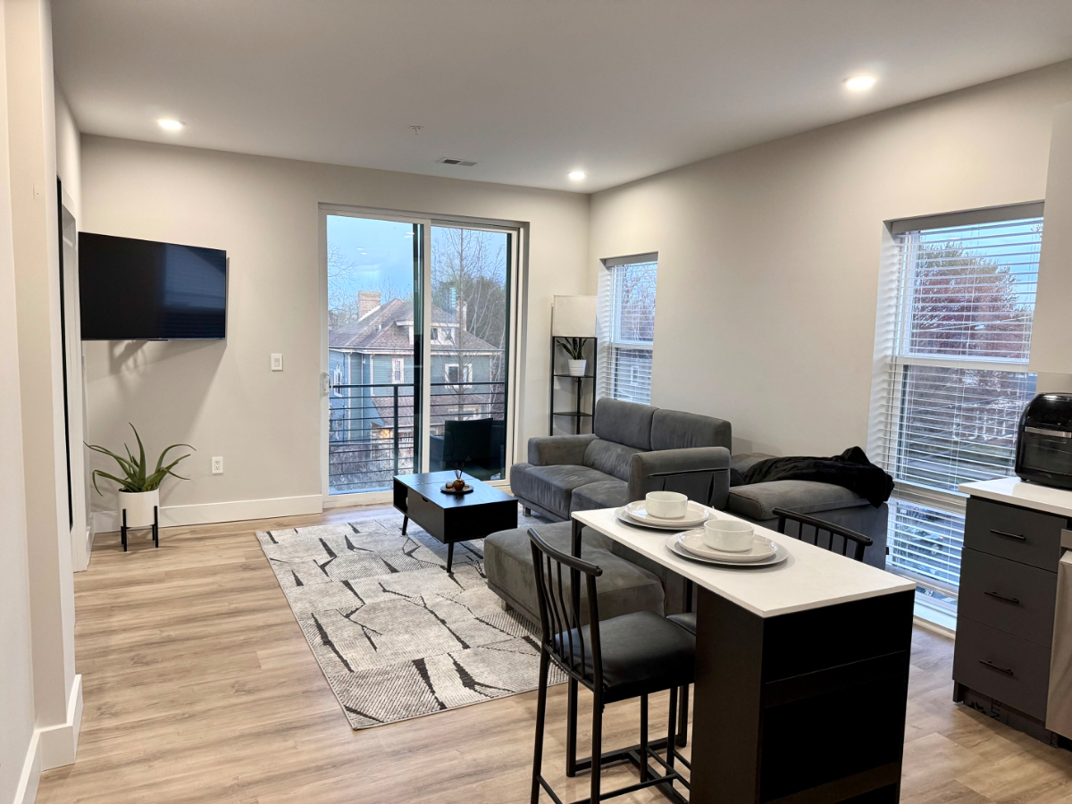 Modern DC 2BR 2BA Gem /15min Downtown / Fully staffed kitchen - Photo 3