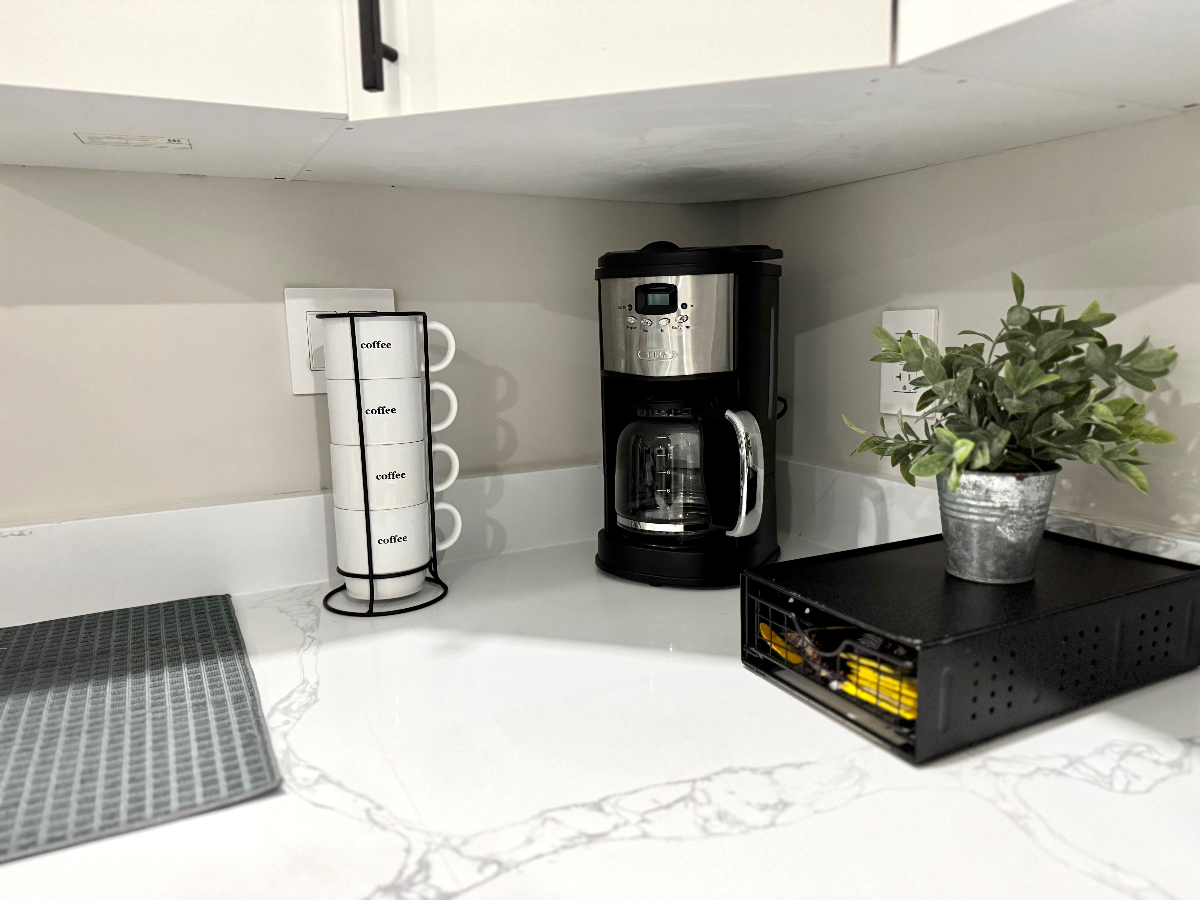 Modern DC 2BR 2BA Gem /15min Downtown / Fully staffed kitchen - Photo 8