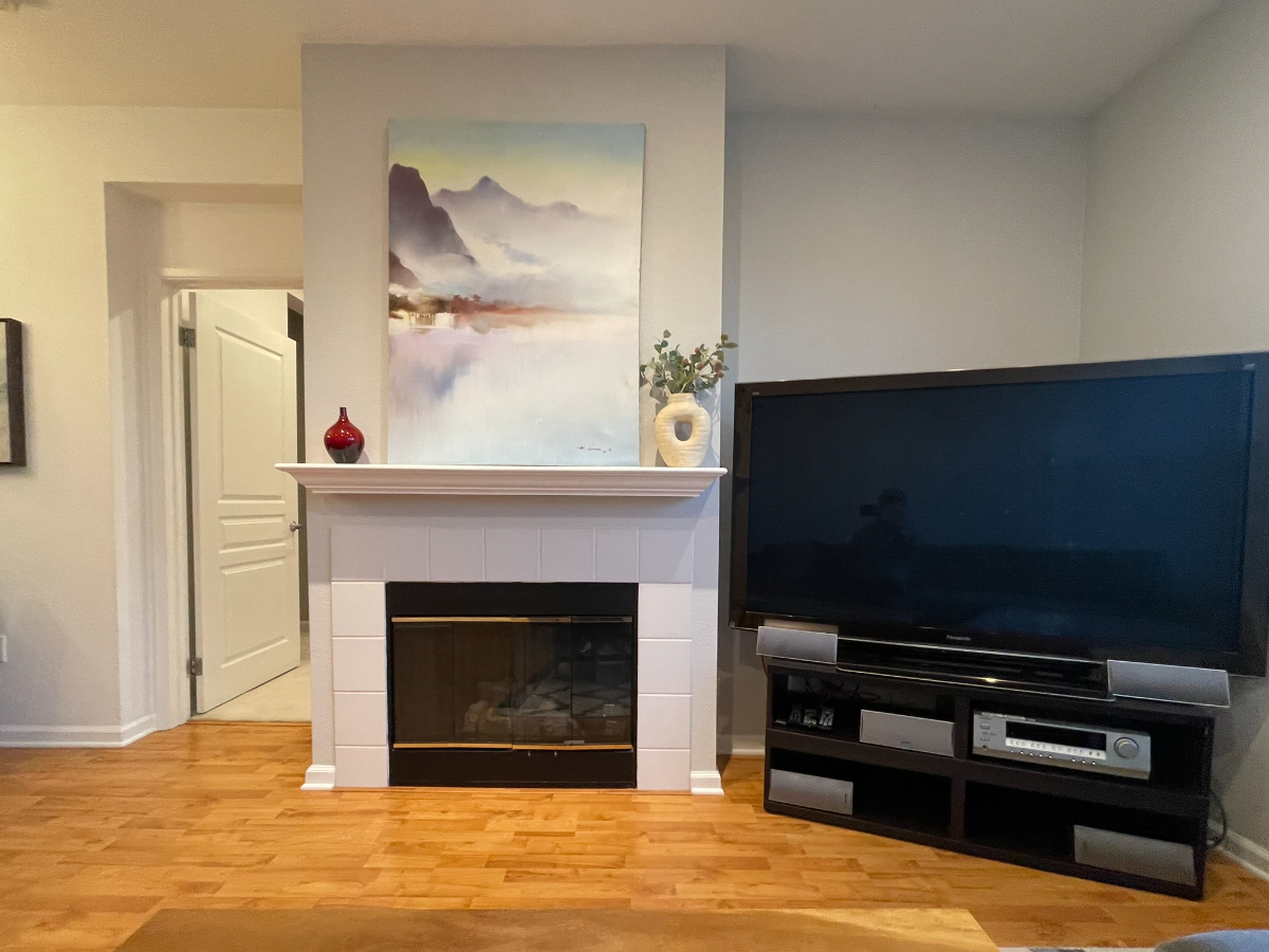 Waterfront Oasis, Centrally Located with Gated Entry - 2 Bed, 2 Bath - Photo 3